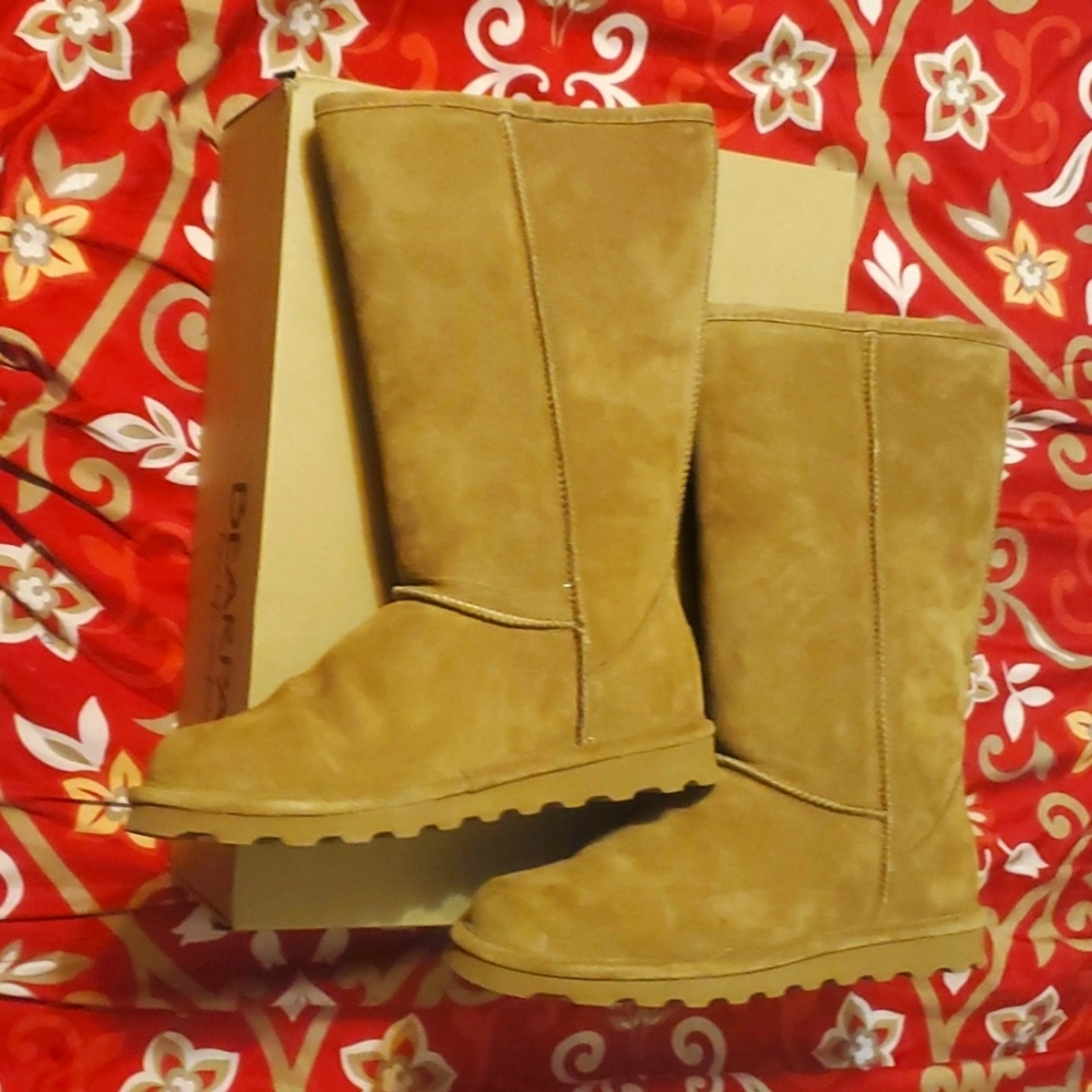 WOMEN'S SIZE 10 BEARPAW ELLE TALL BOOTS